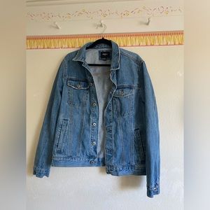 Forever 21 Men’s Denim Jacket L